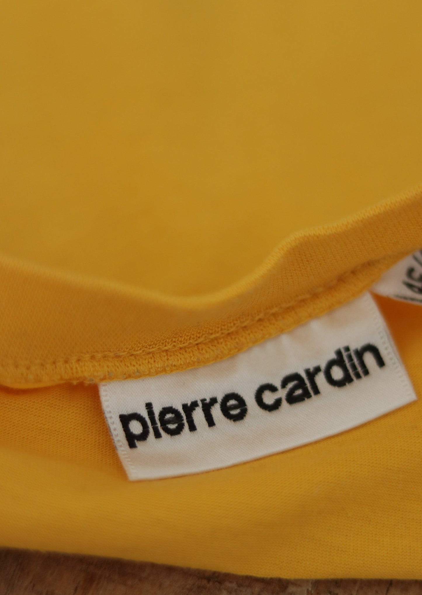 Pierre CARDIN tee shirt vintage