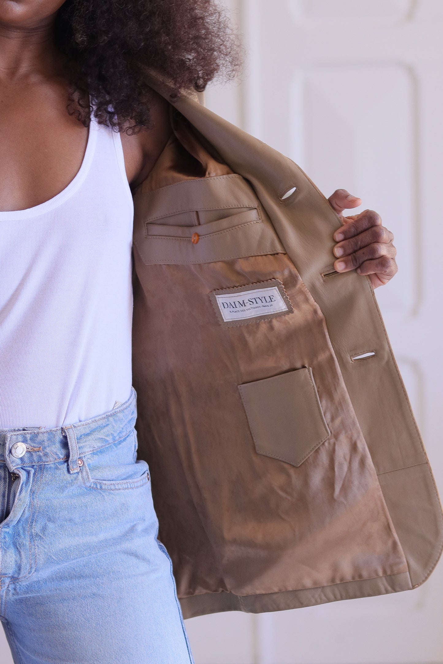 Blazer en cuir taupe