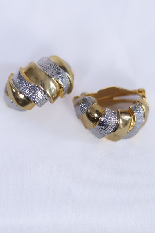 Boucles d'oreilles années 1990