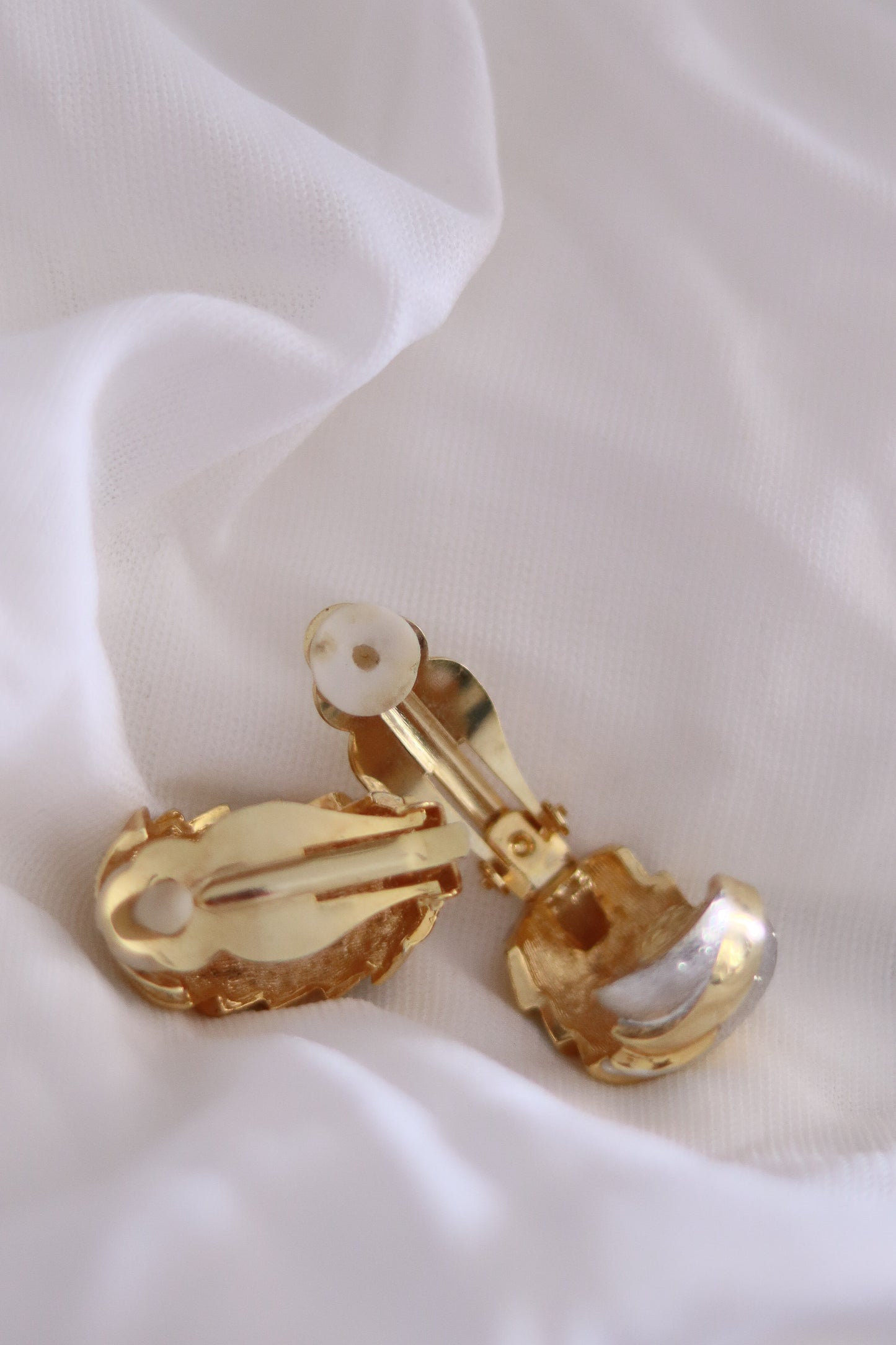 Boucles d'oreilles vintage courbée