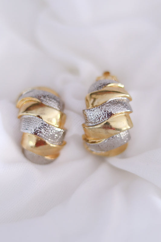 Boucles d'oreilles vintage courbée