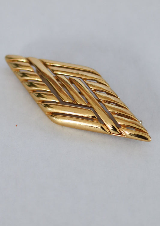 Broche signée Orena Paris