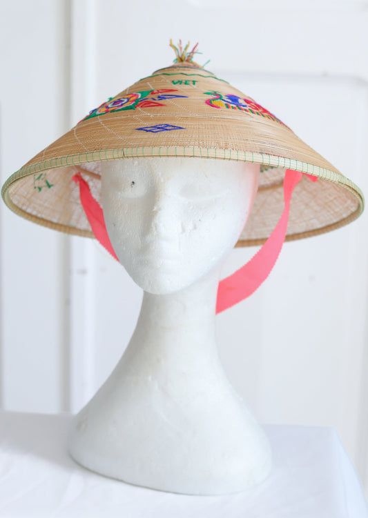 Chapeau Vietnam brodé
