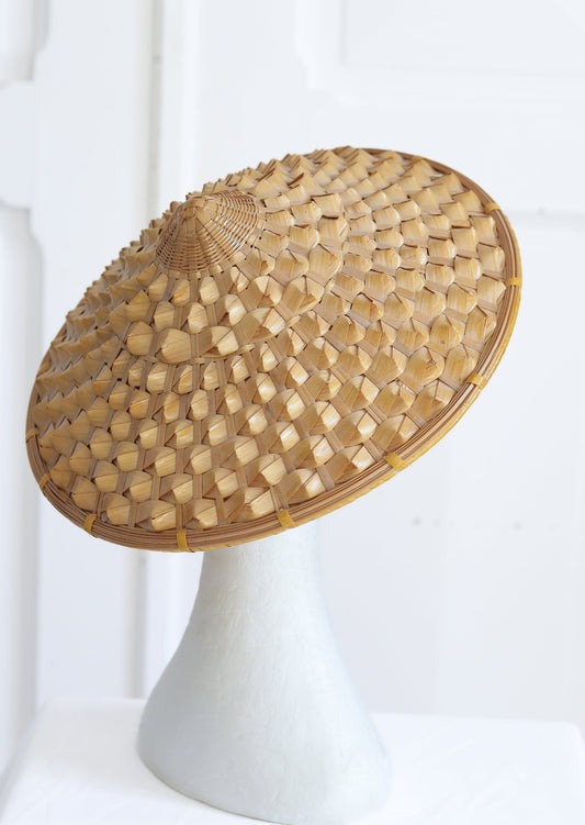 Chapeau vietnamien vintage