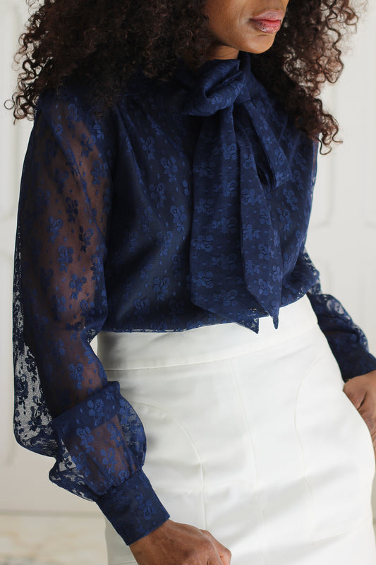 Chemisier vintage en dentelle