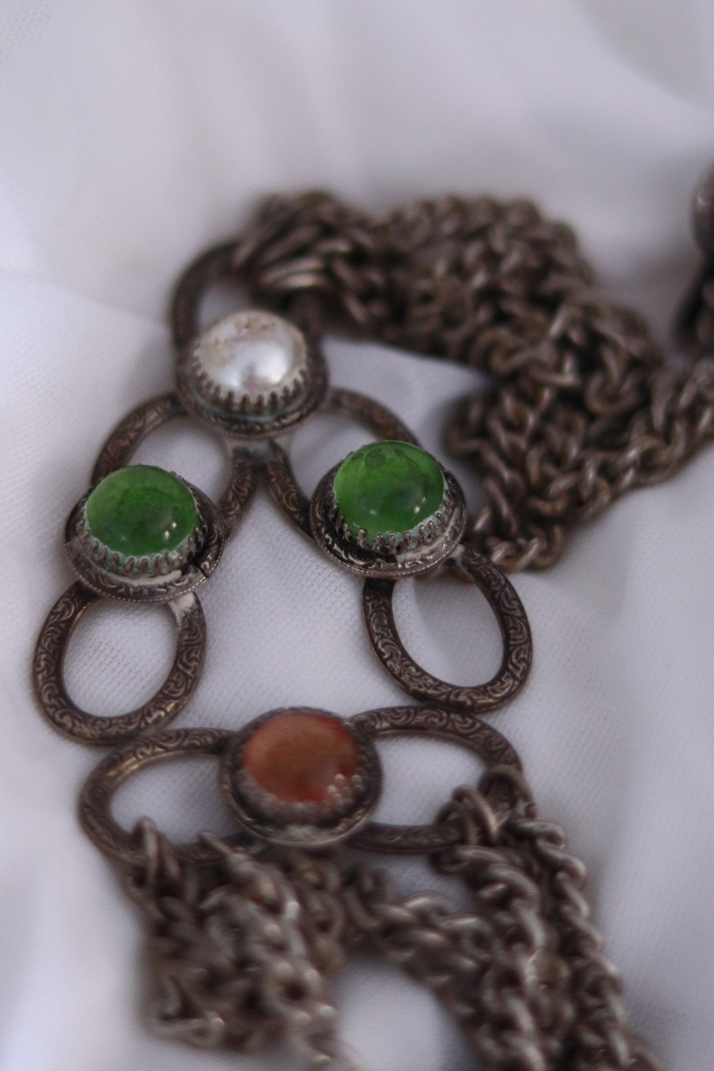 Collier vintage métal patiné