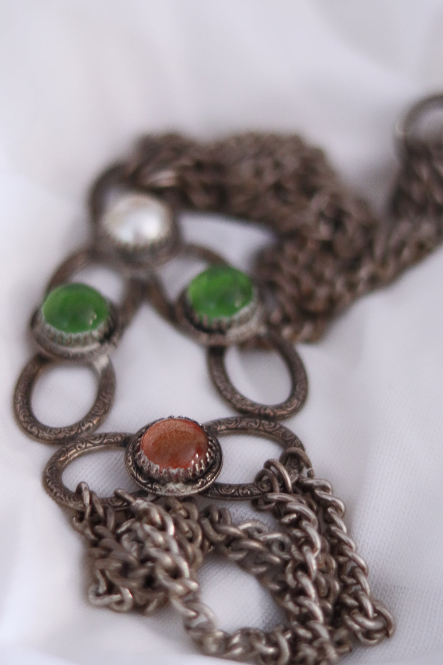 Collier vintage métal patiné