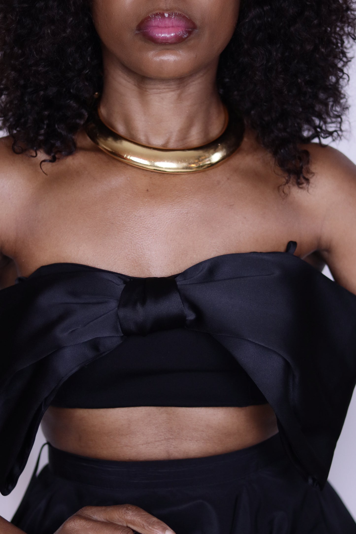 Collier en métal doré