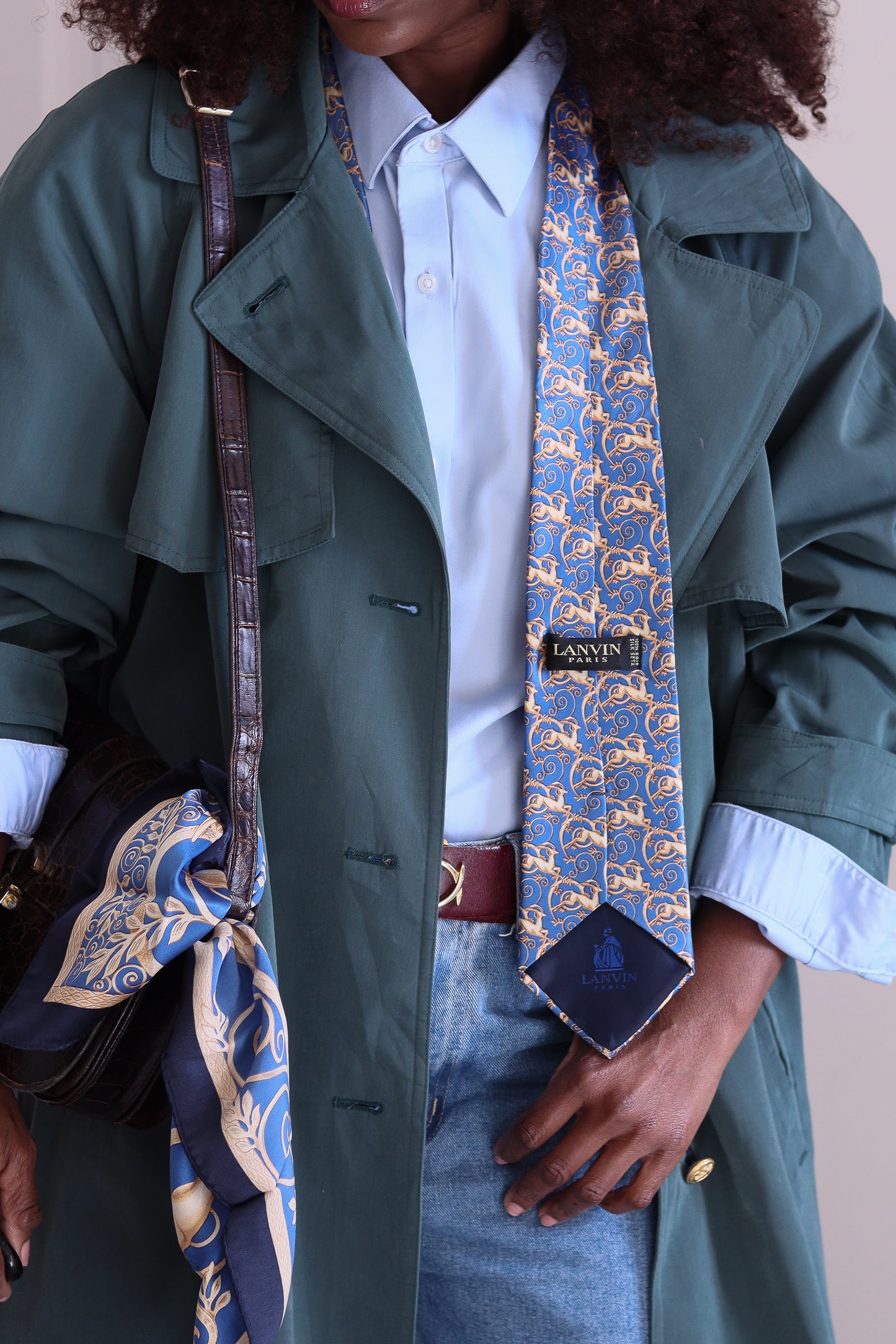 Lanvin cravate et carré de soie