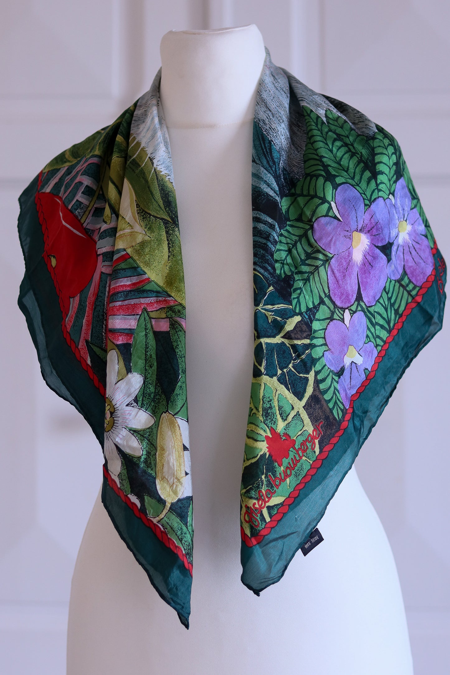 Gisela Buomberger foulard en soie