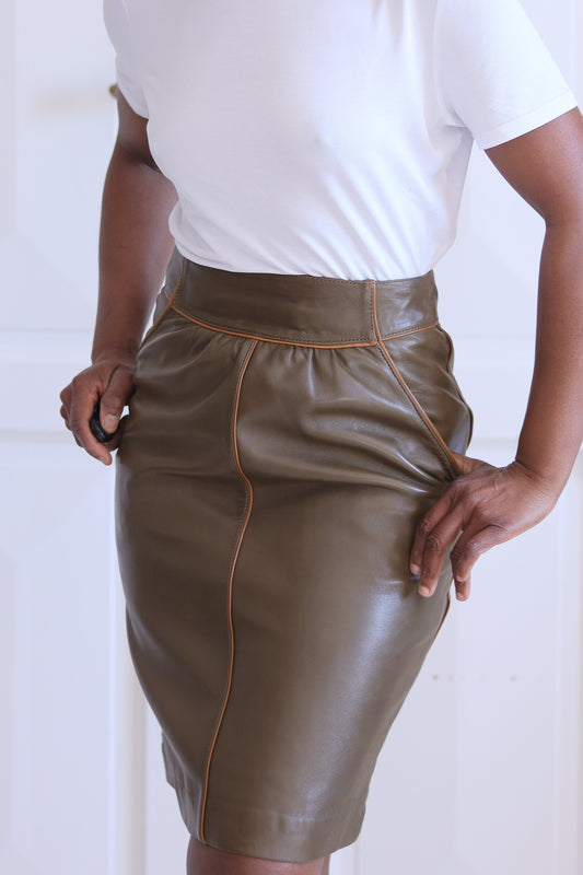 jupe cuir vert kaki