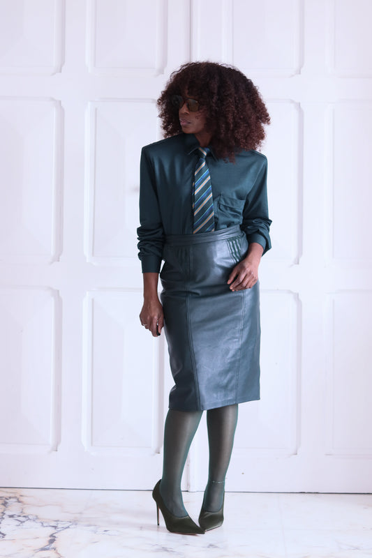 Jupe crayon en cuir vert