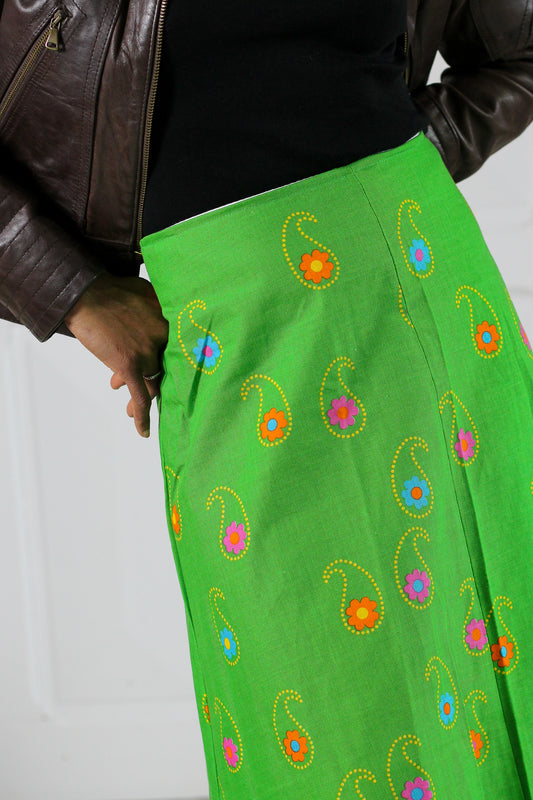 Fait main longue jupe en coton fleuri