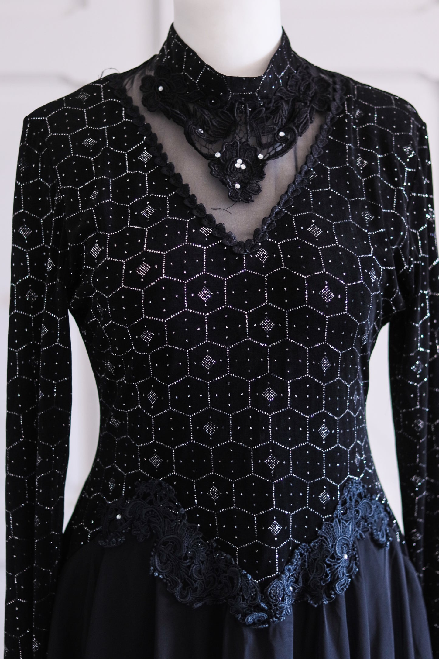 Longue robe cocktail années 80
