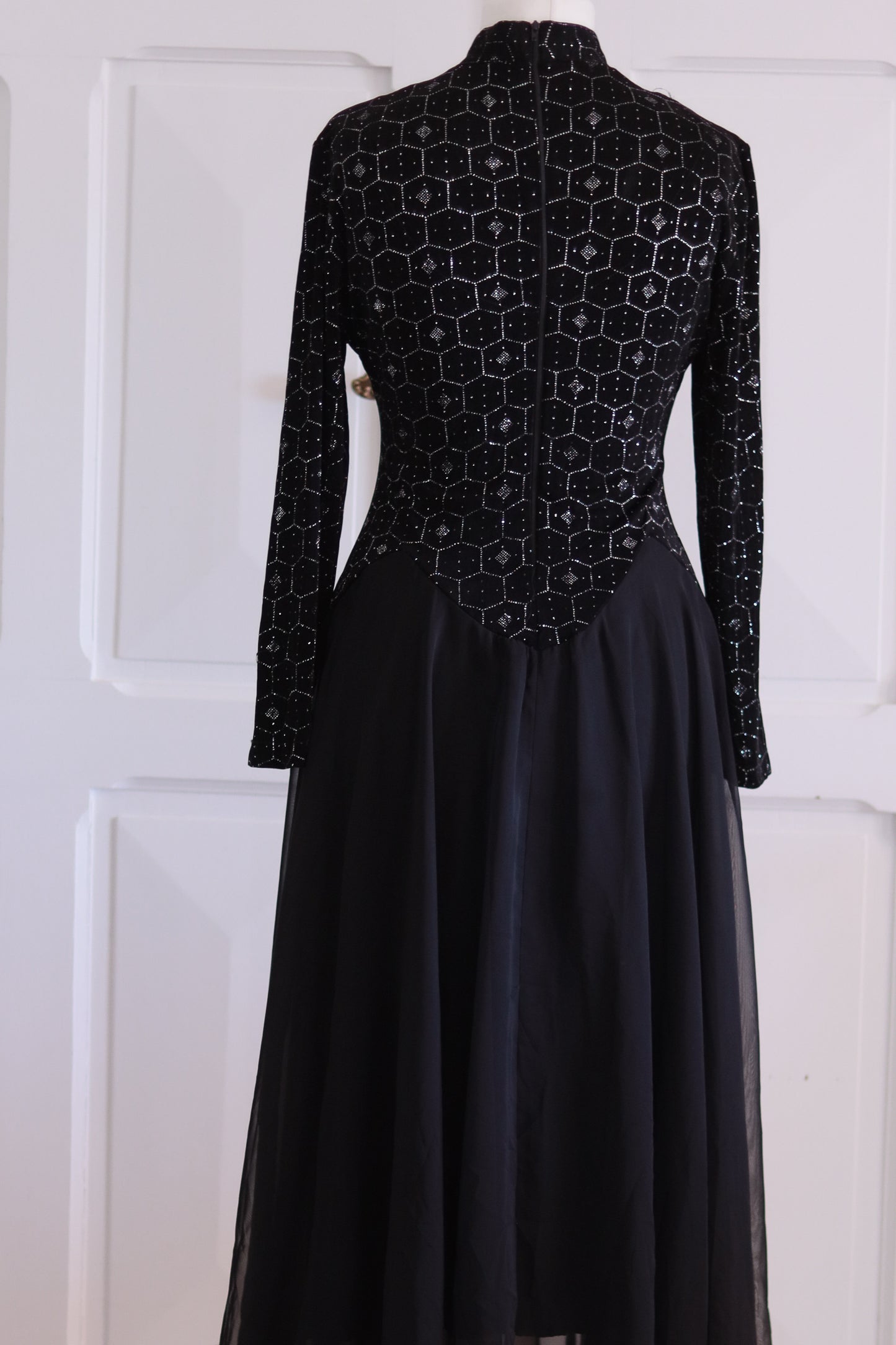 Longue robe cocktail années 80