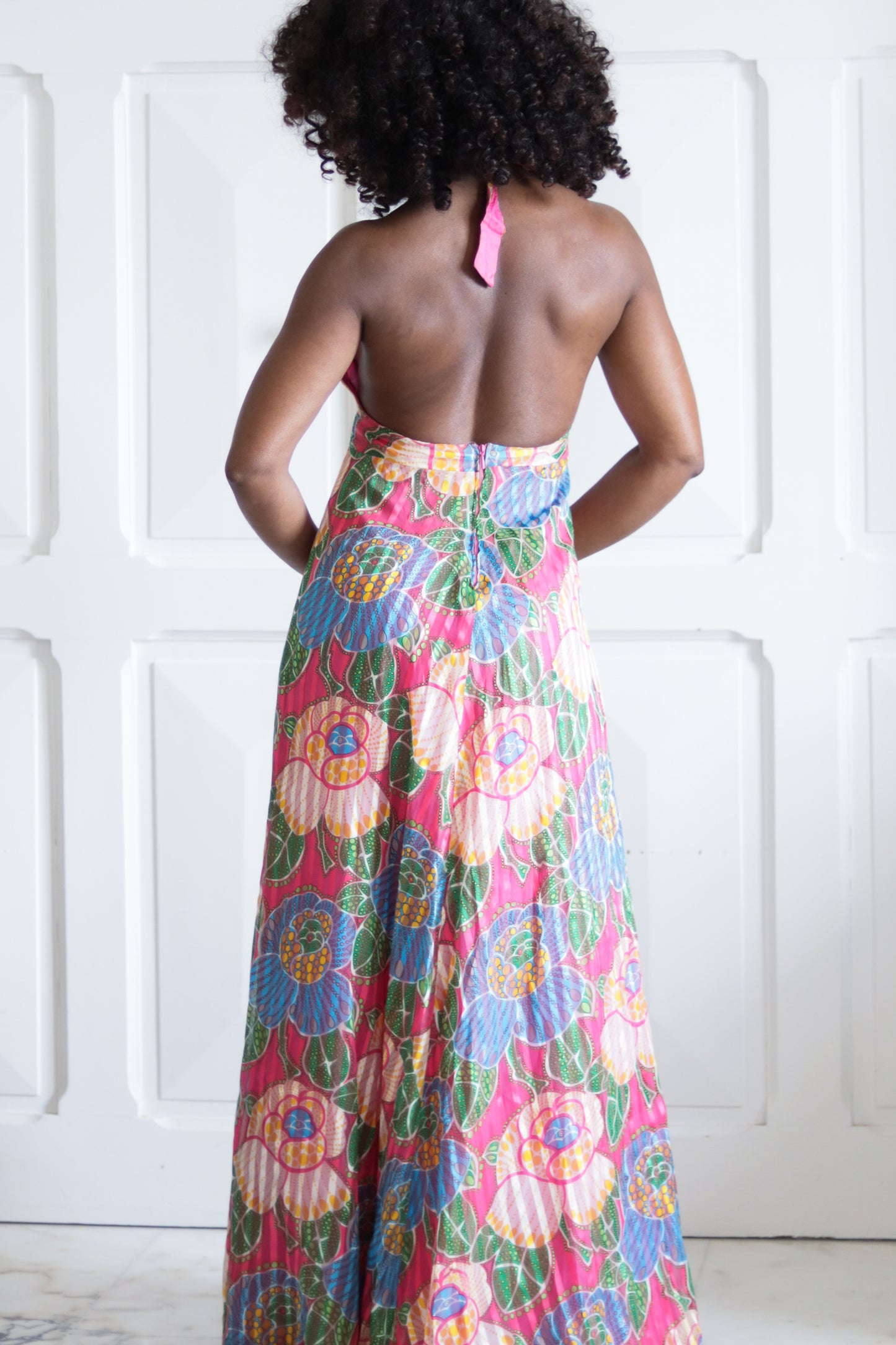 FAIT MAIN robe dos nu