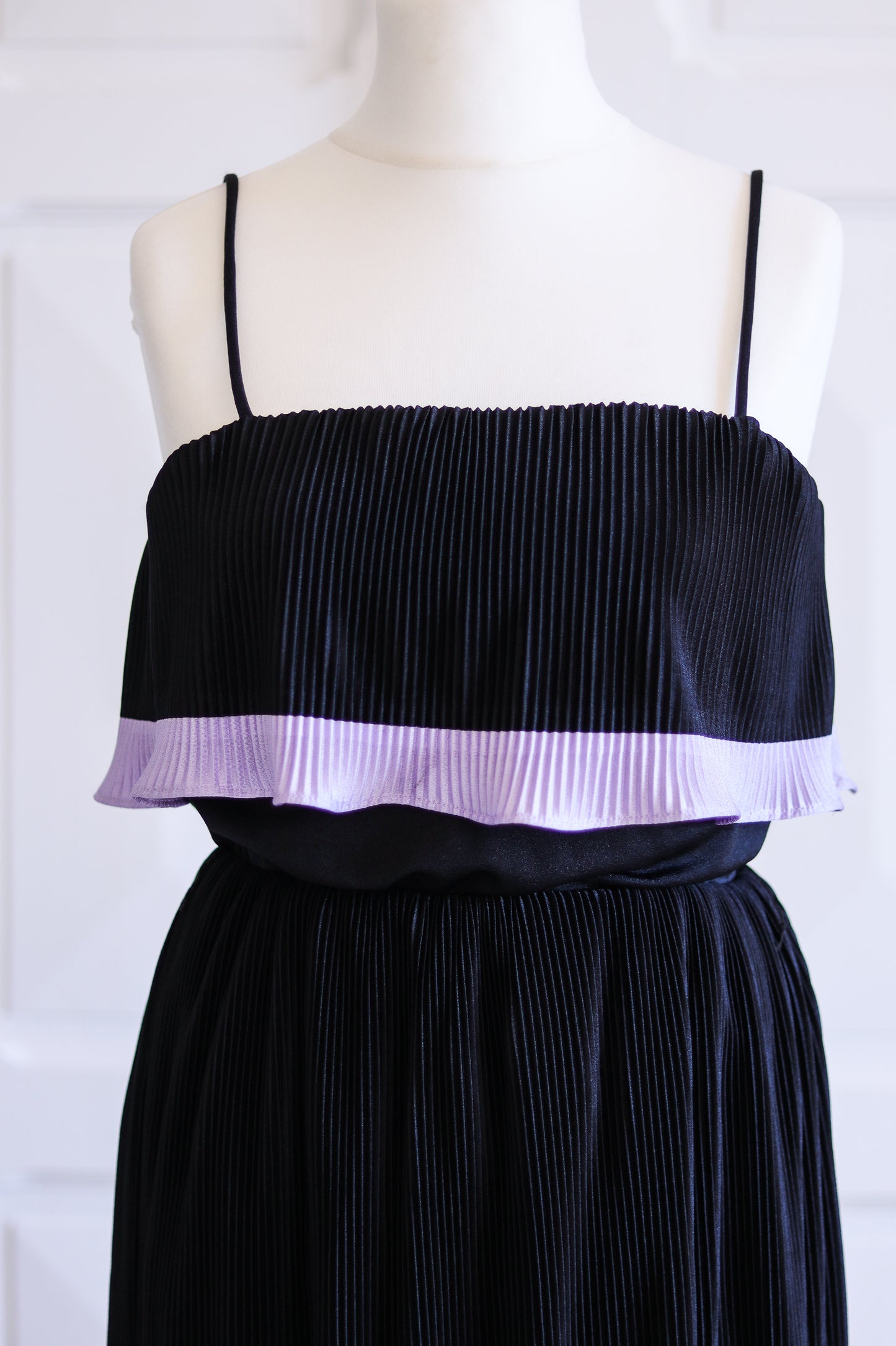 Shubette of London robe plissée