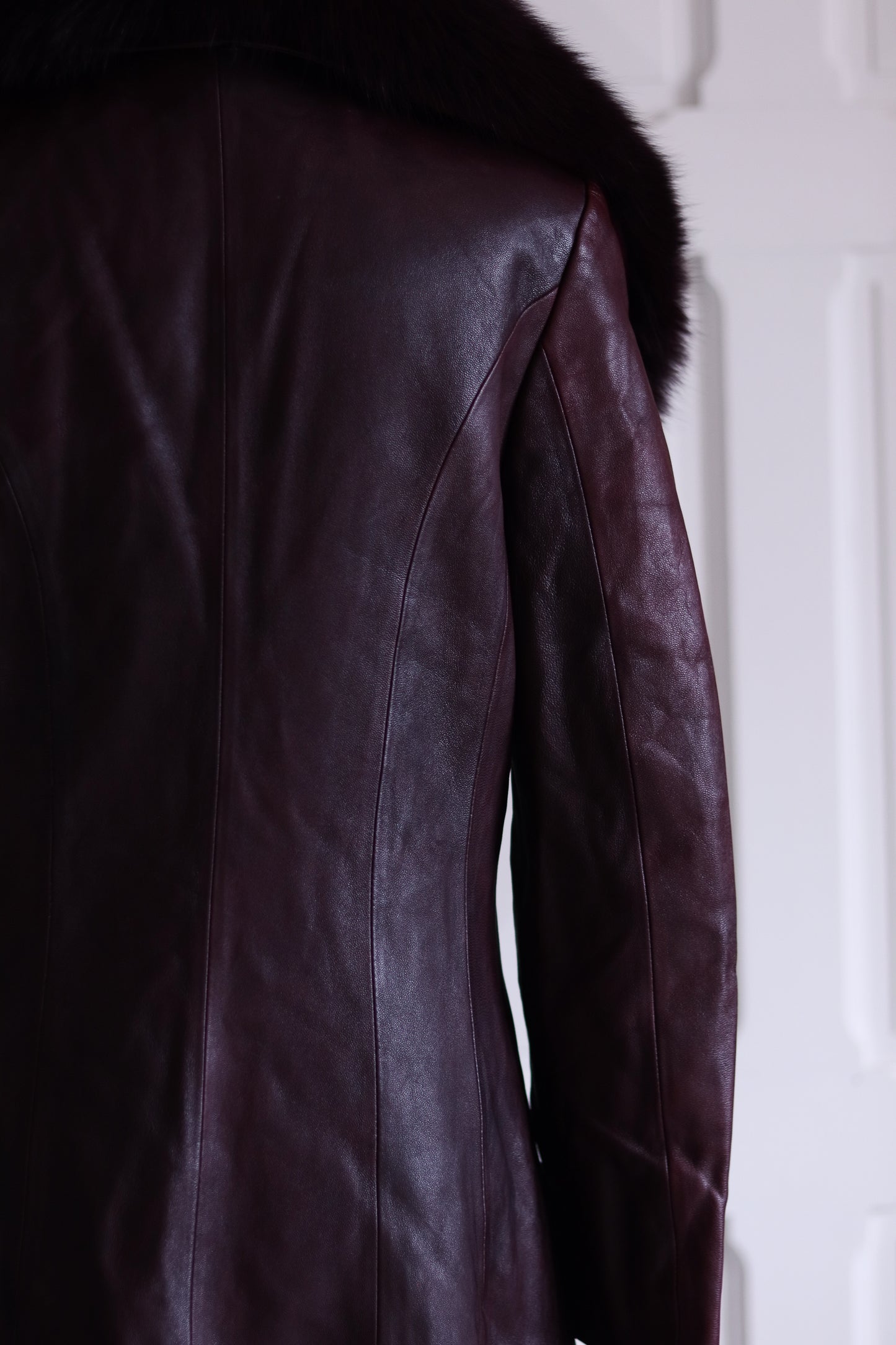 Arturo longue veste en cuir avec col fourrure