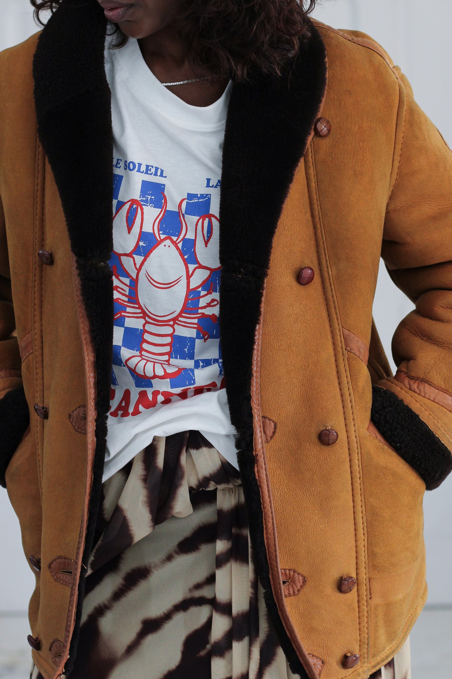 Manteau vintage esprit 70’s, aspect peau lainée