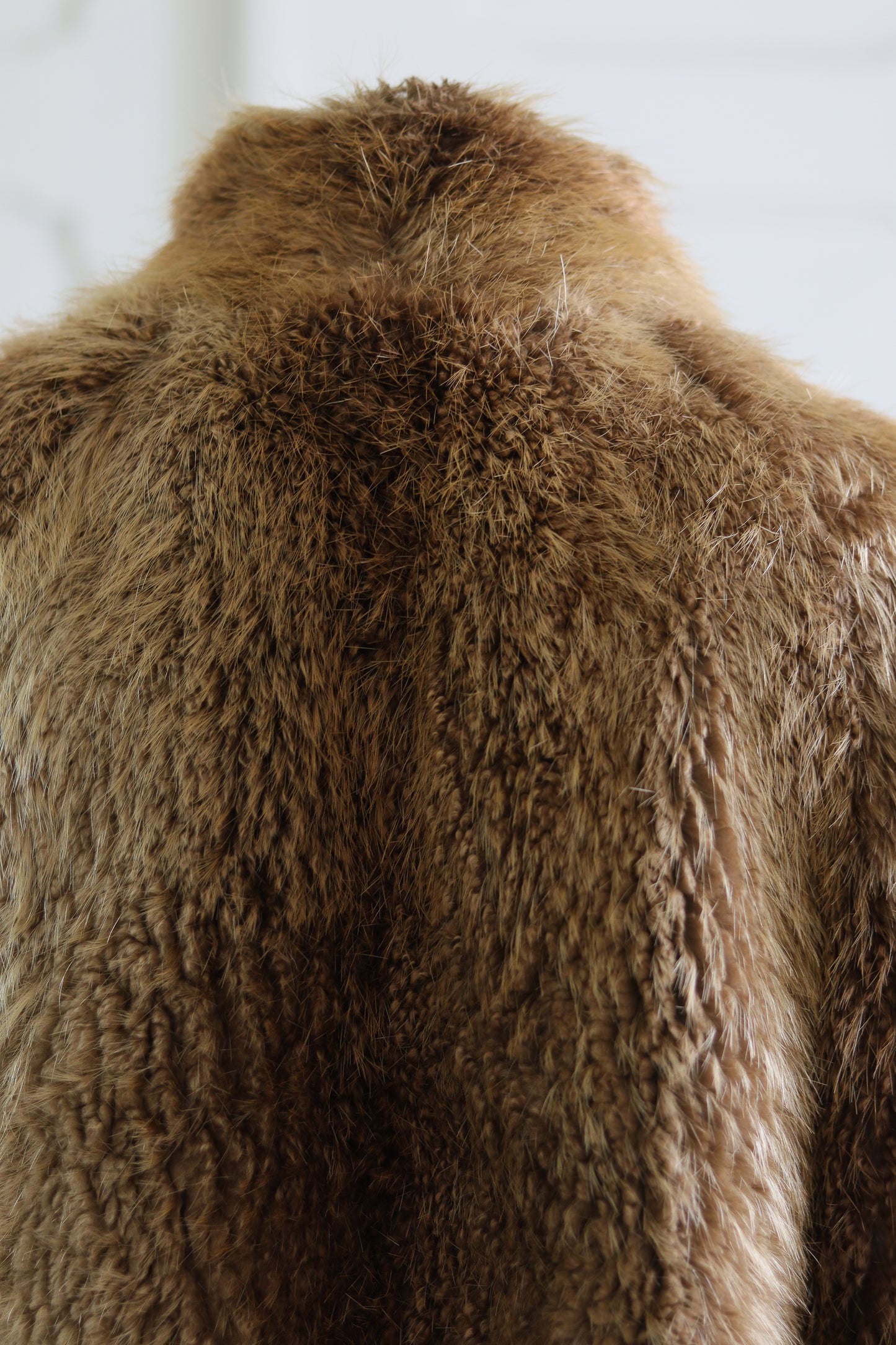 FAIT MAIN manteau fourrure