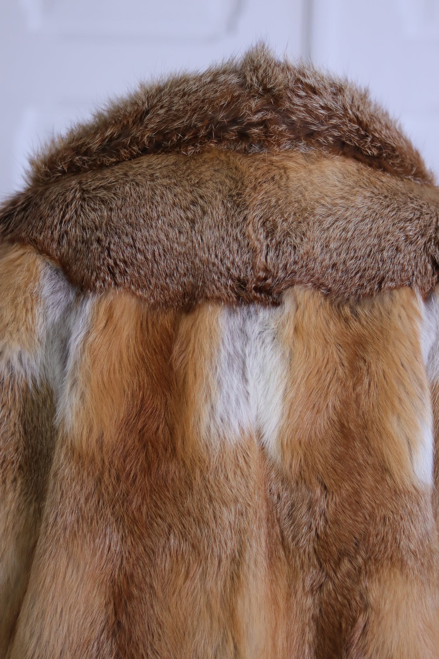 FAIT MAIN manteau fourrure