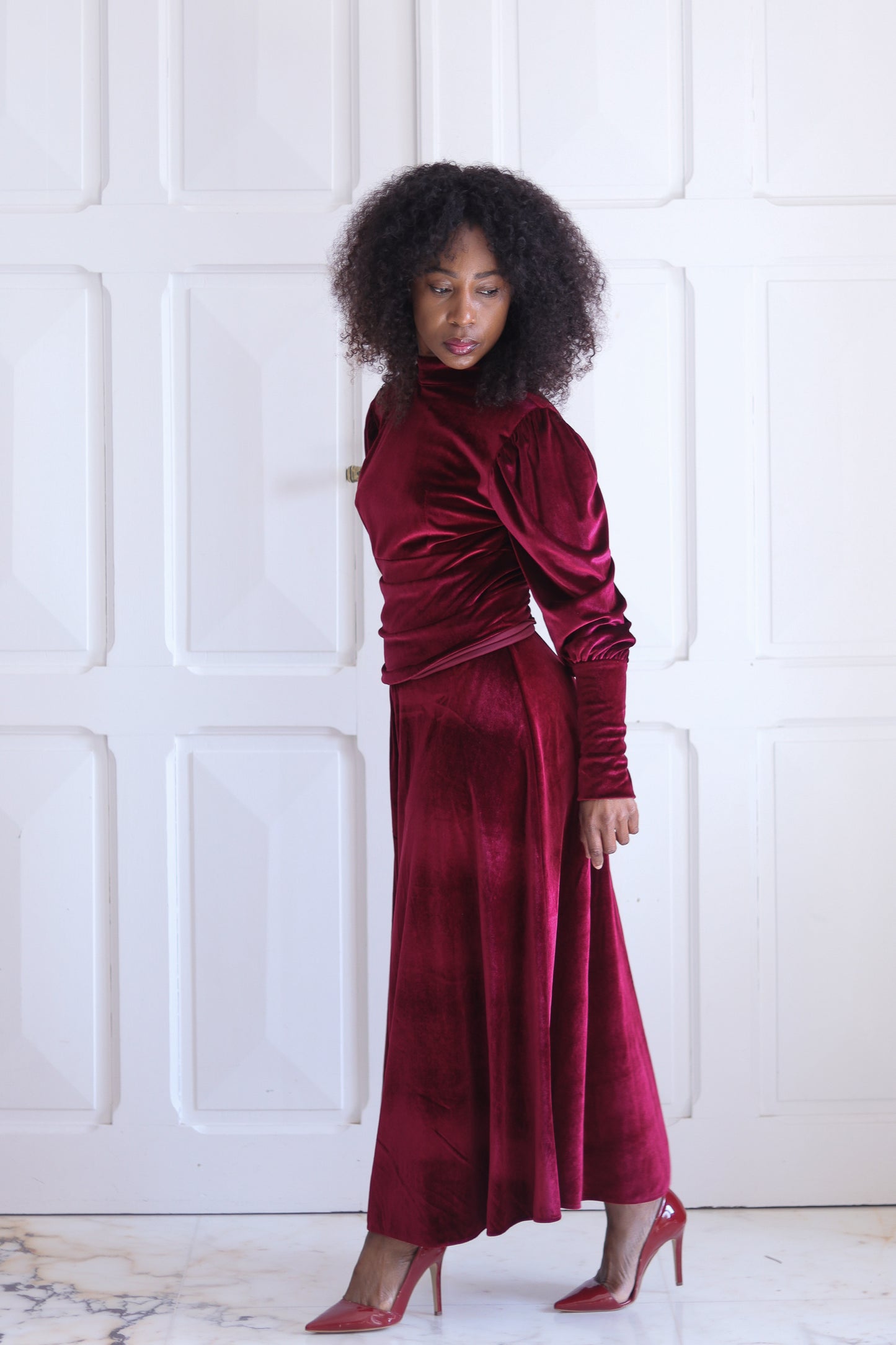Bella robe cocktail rouge velours