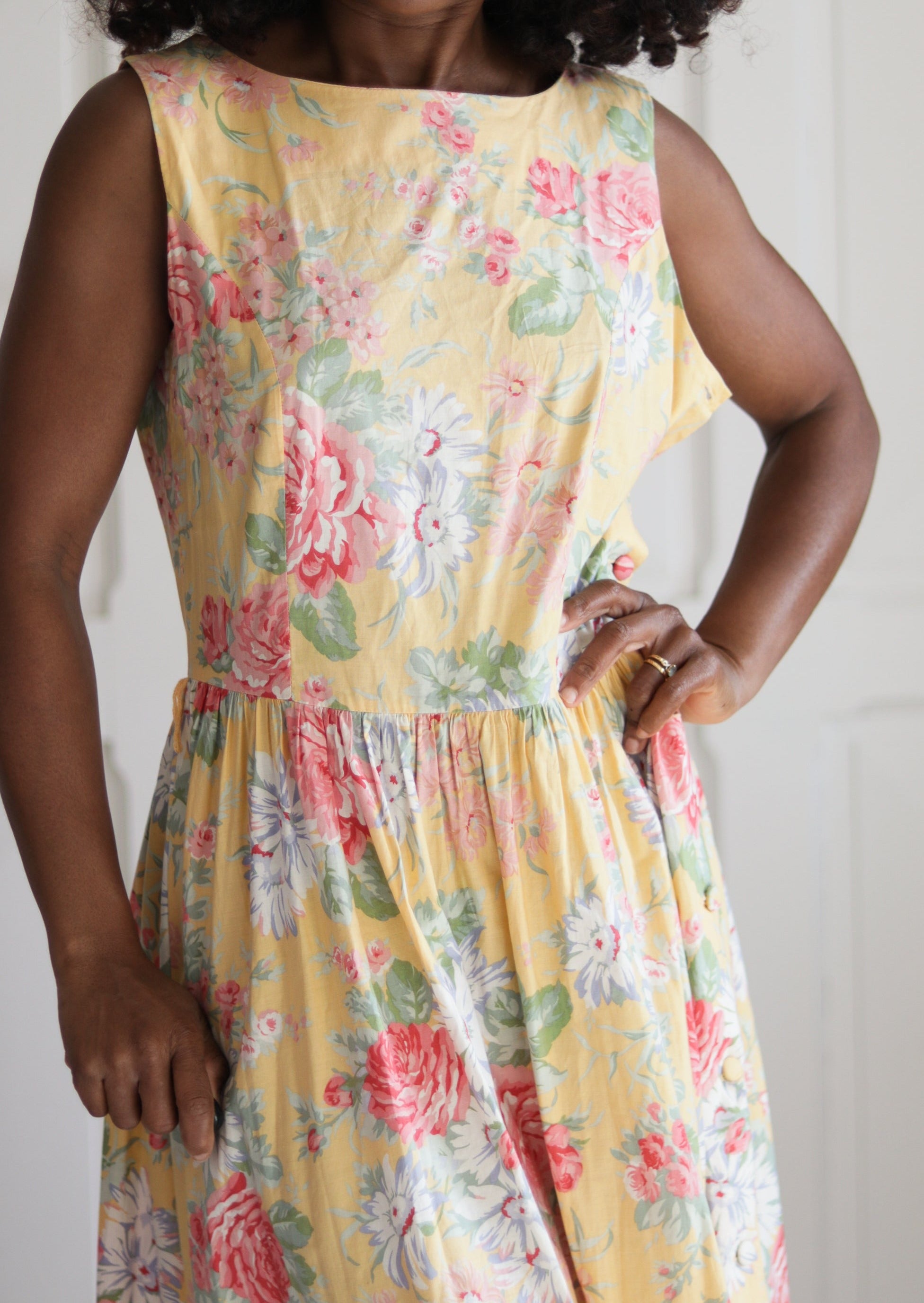 Robe laura ashley vintage hot sale