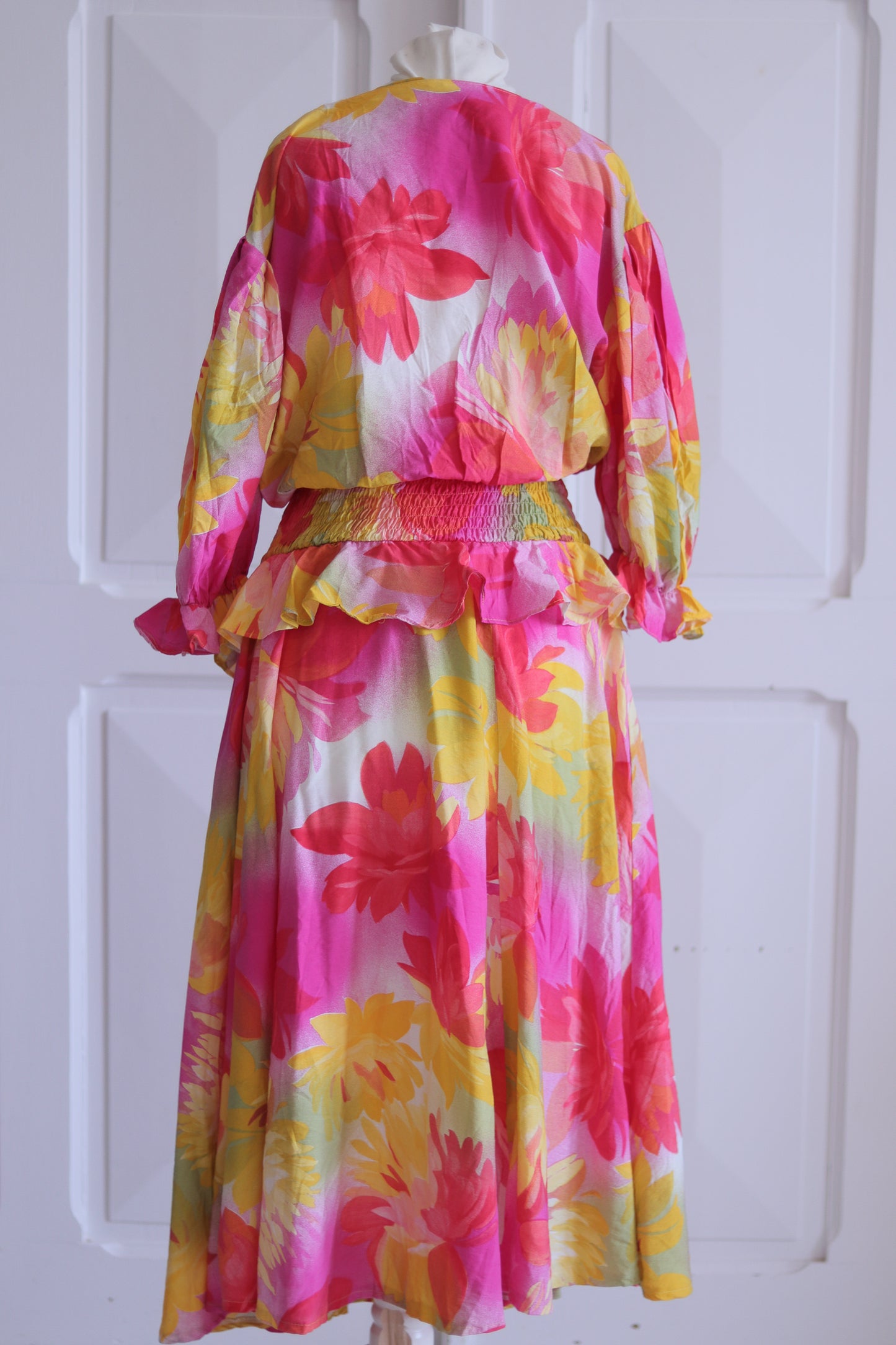 Violetta robe tropical