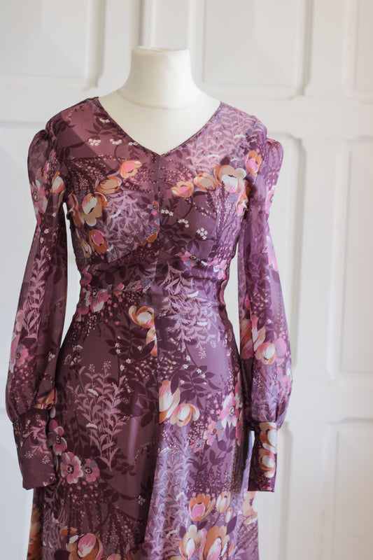 Fait main robe manches bouffantes