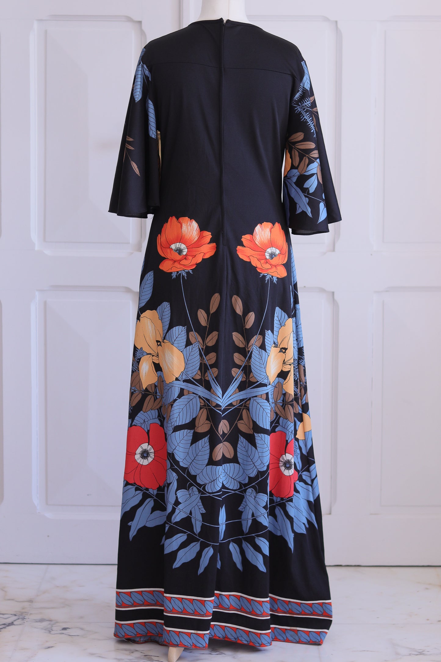 Longue robe vintage à motifs