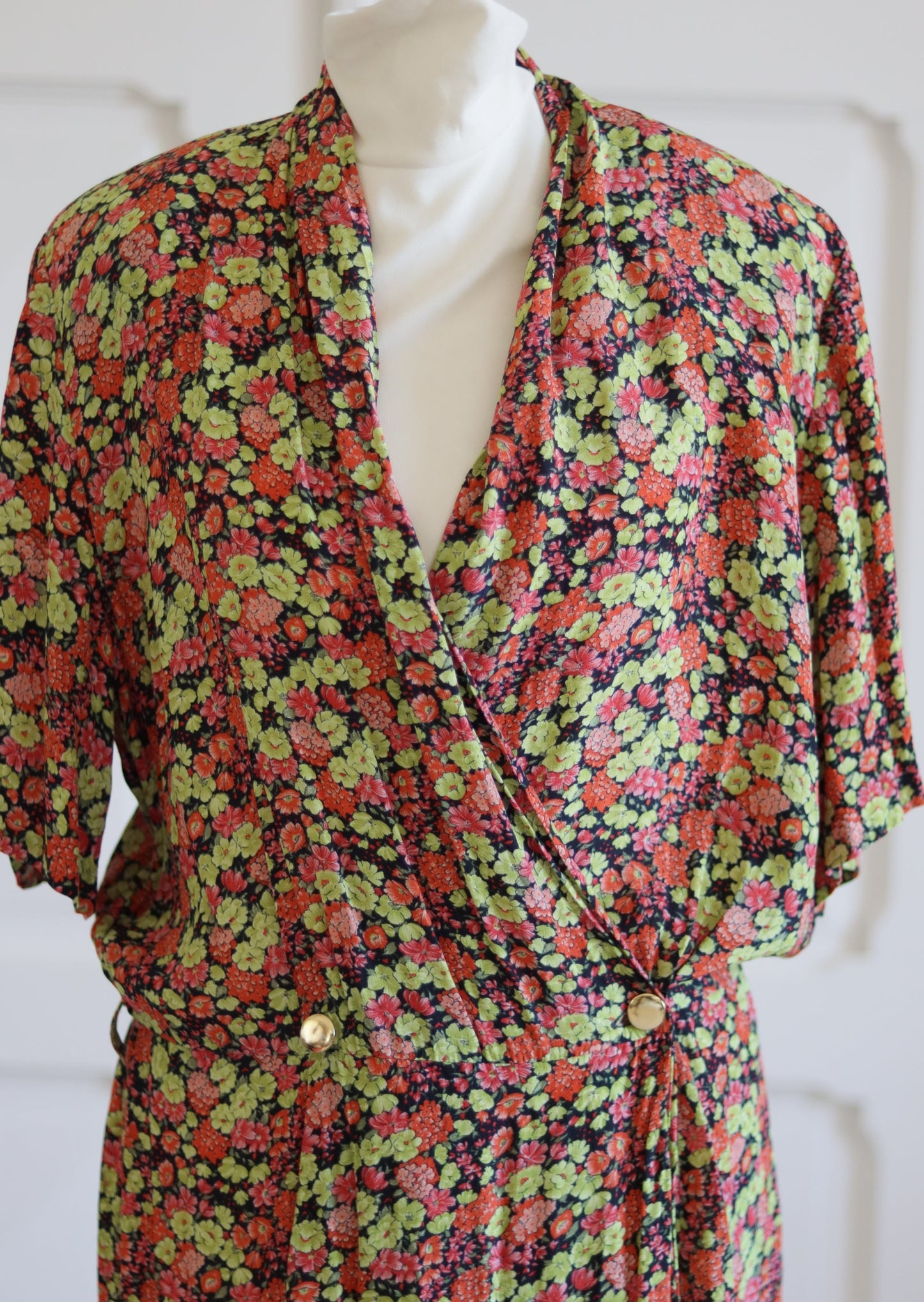 Robe portefeuille fleurie