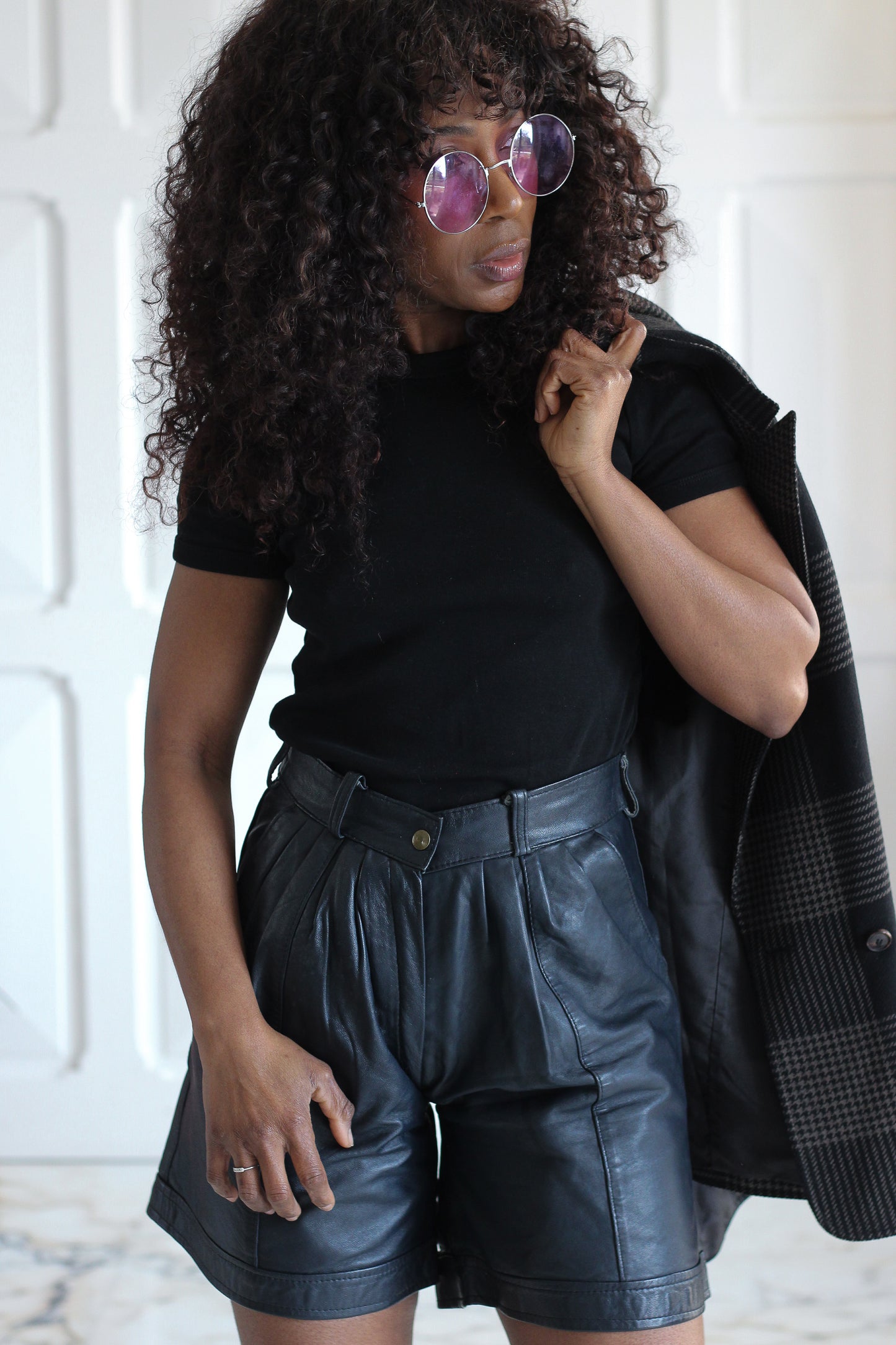 Espion Modèle short en cuir