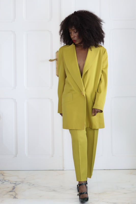 ÉLÈCTRE tailleur pantalon oversize