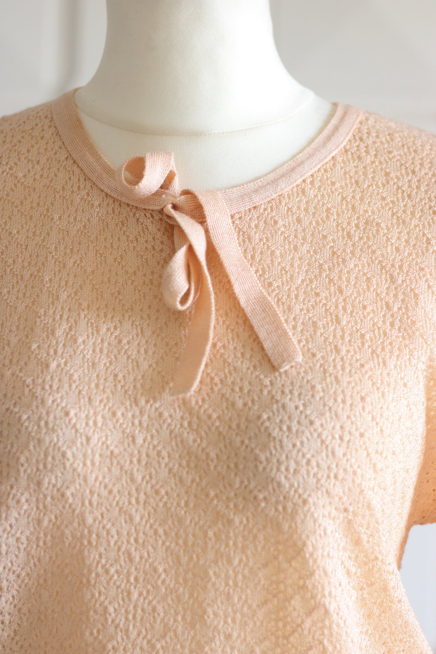 Tricot fait main abricot