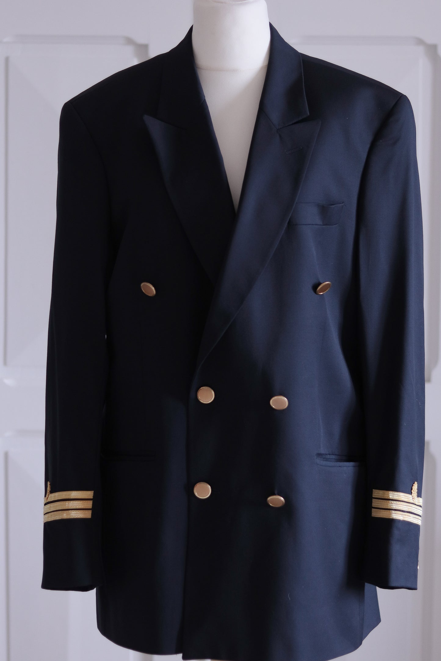 Liliane Attias veste de la marine