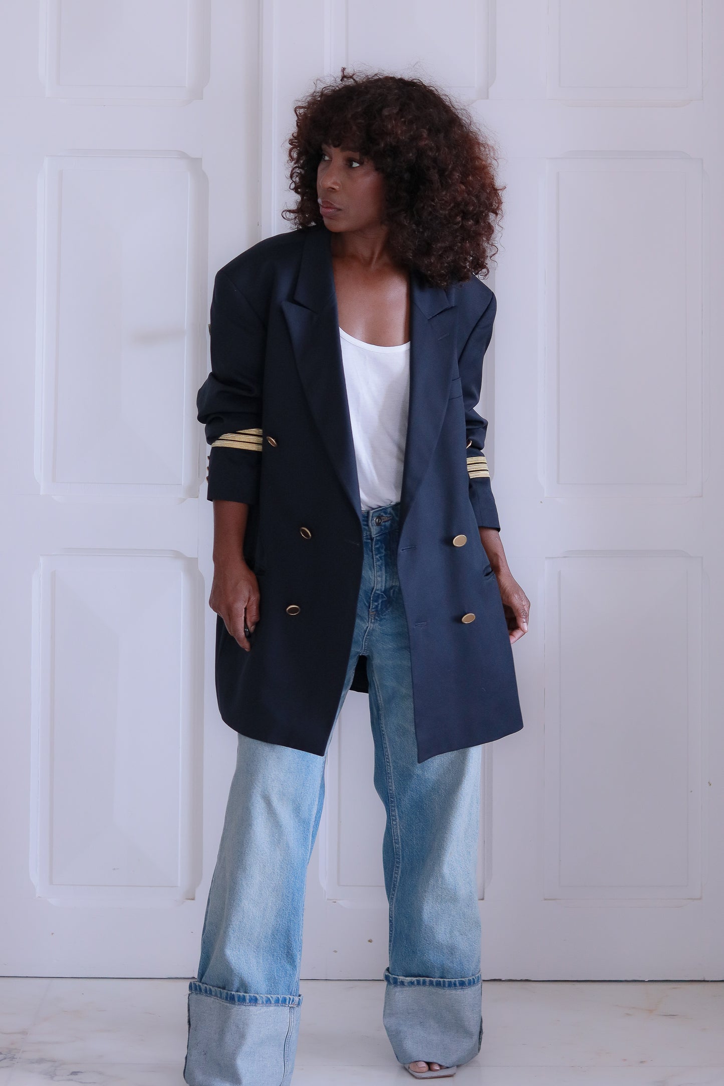 Liliane Attias veste de la marine