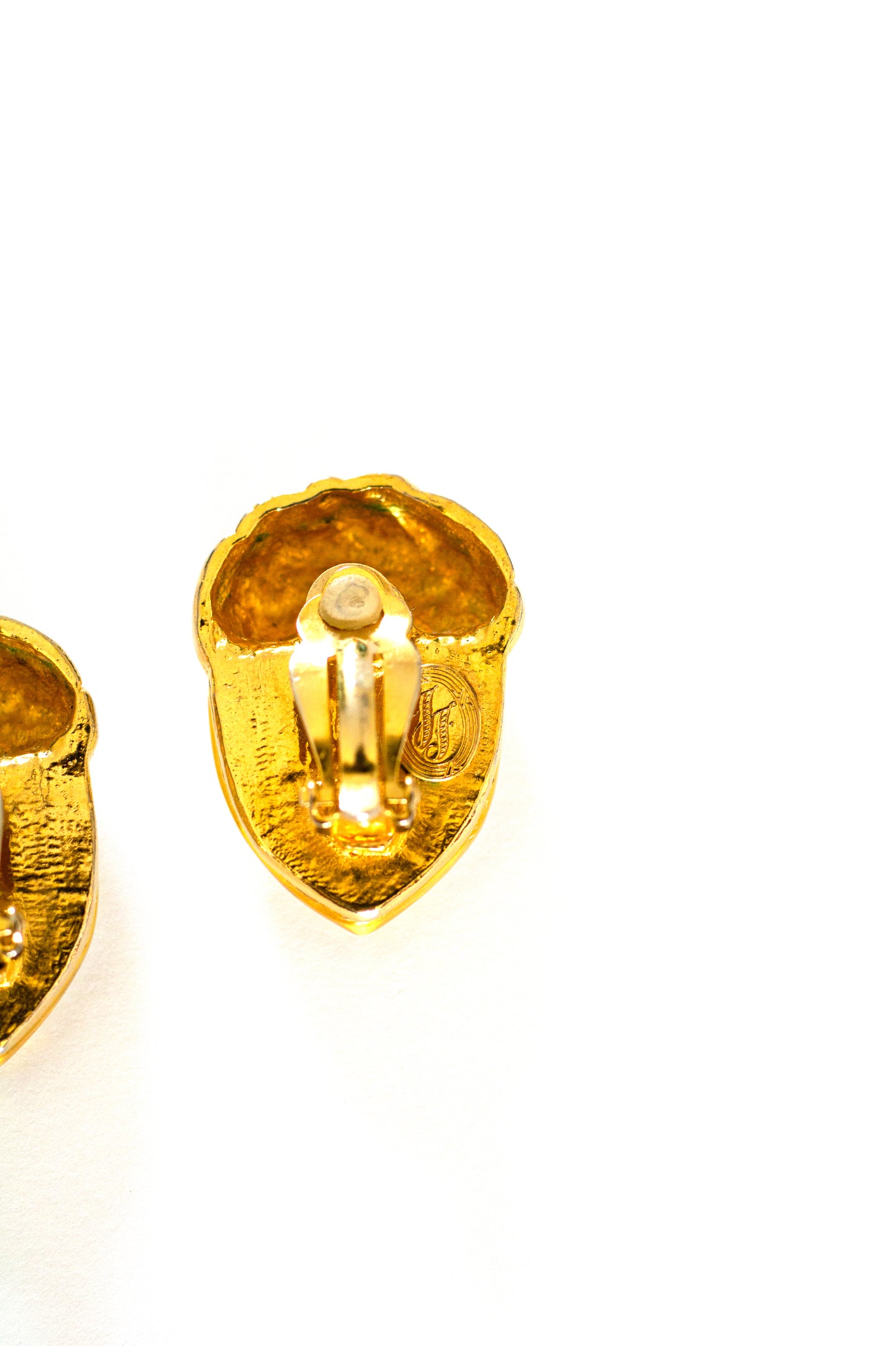 Boucles d'oreilles à clip années 80 signée JF