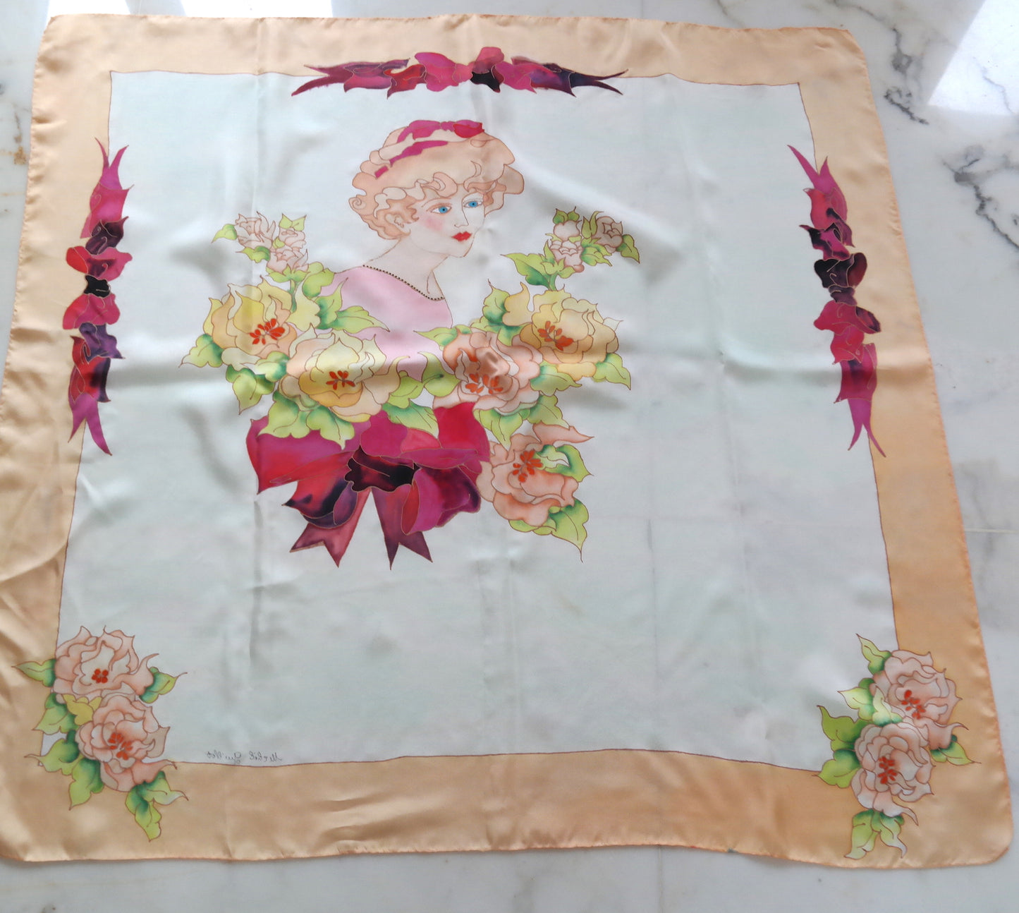 Foulard ancien peint à la main MICHÈLE GUILLOT