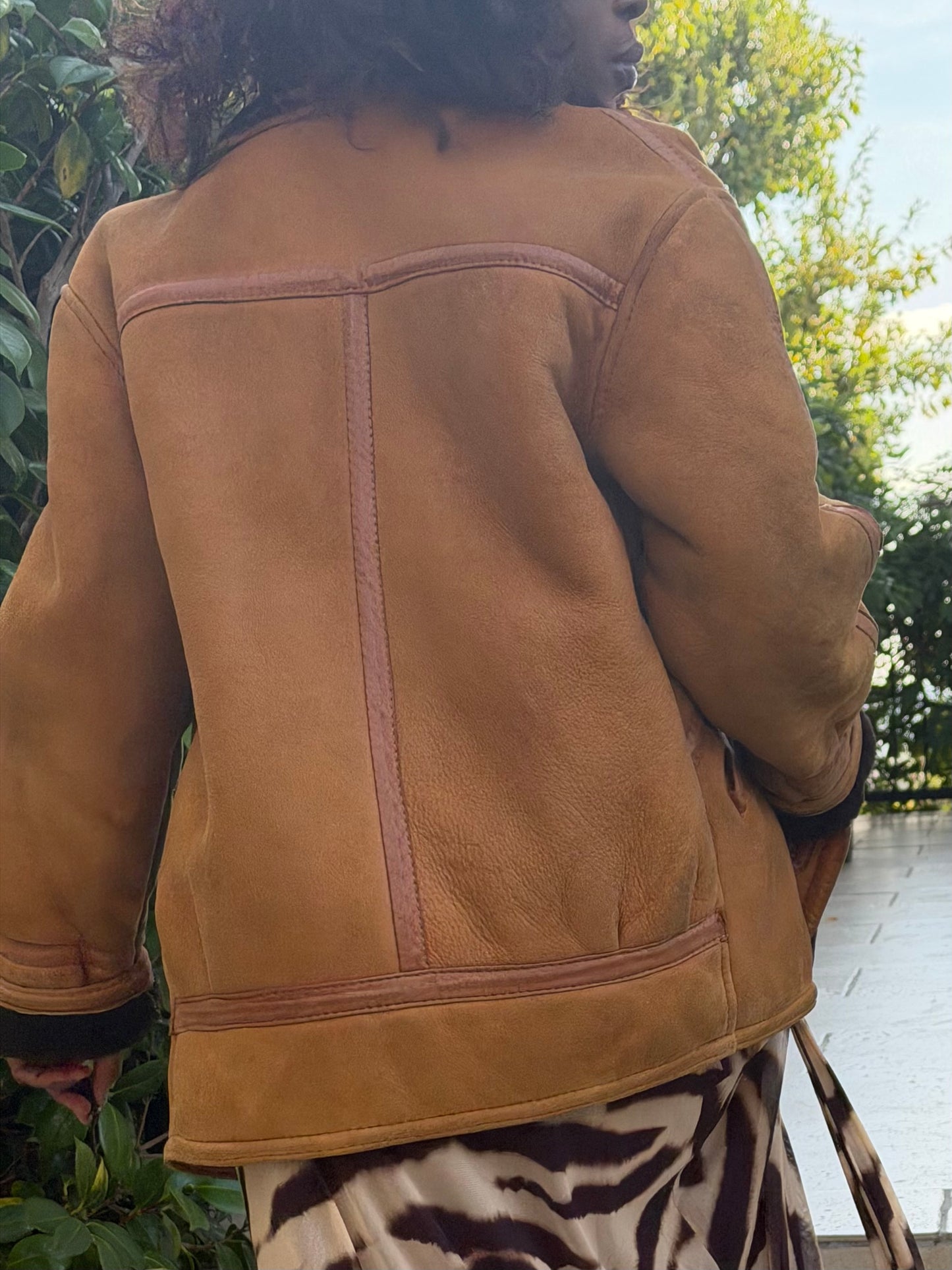 Manteau vintage esprit 70’s, aspect peau lainée