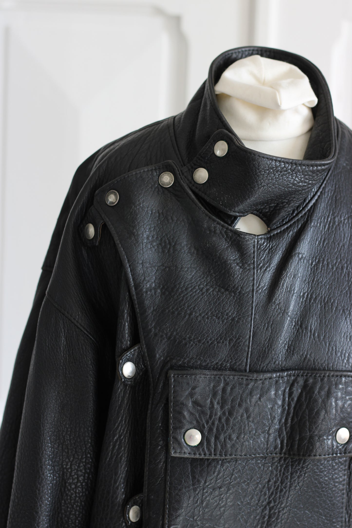 Blouson cuir vintage col montant
