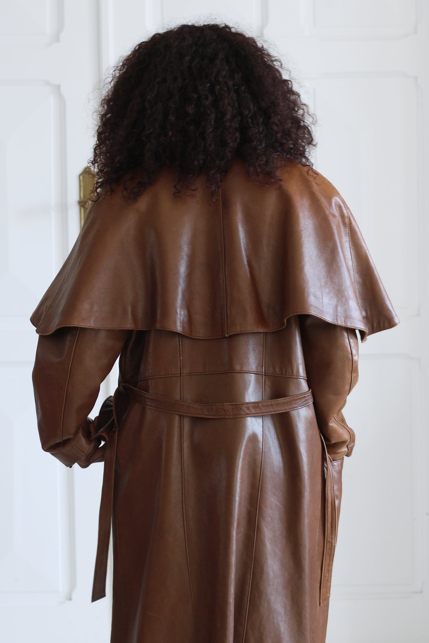 Eliana Jones manteau cuir