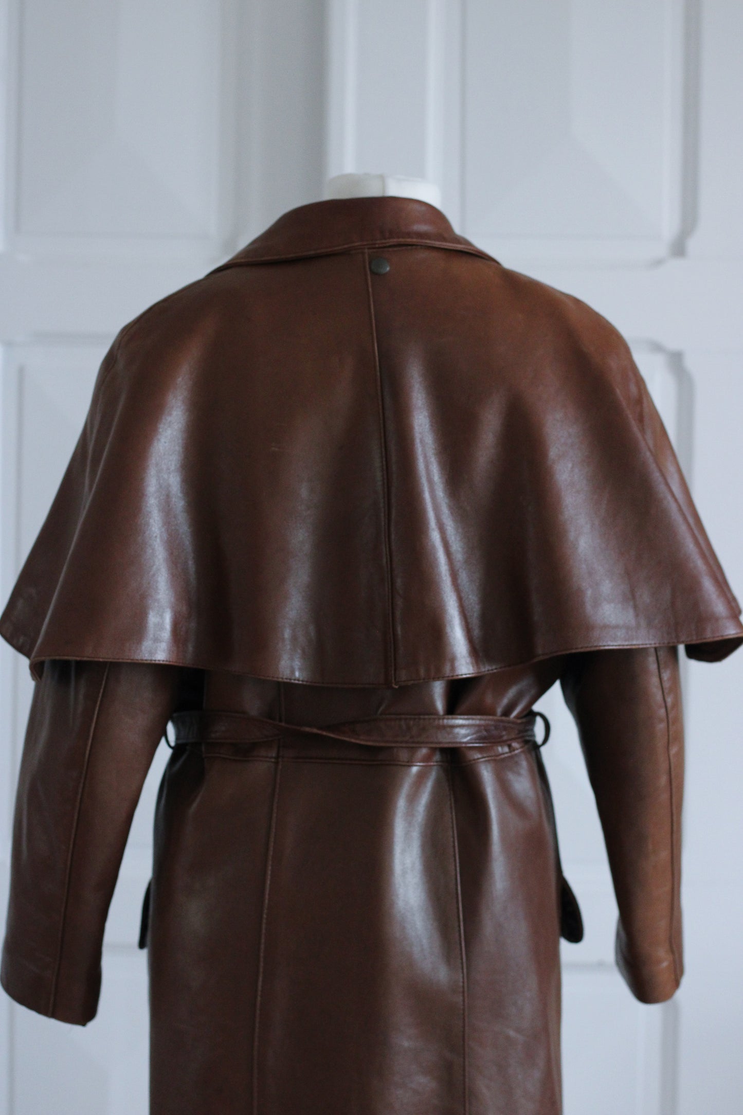 Eliana Jones manteau cuir