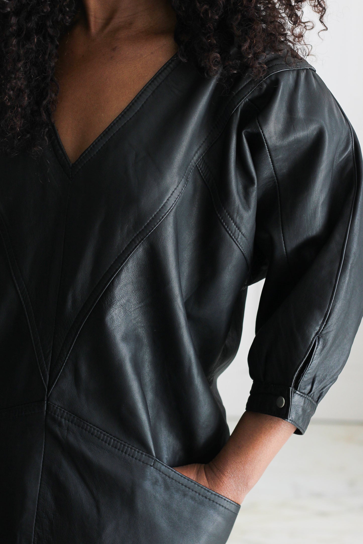 Robe en cuir véritable