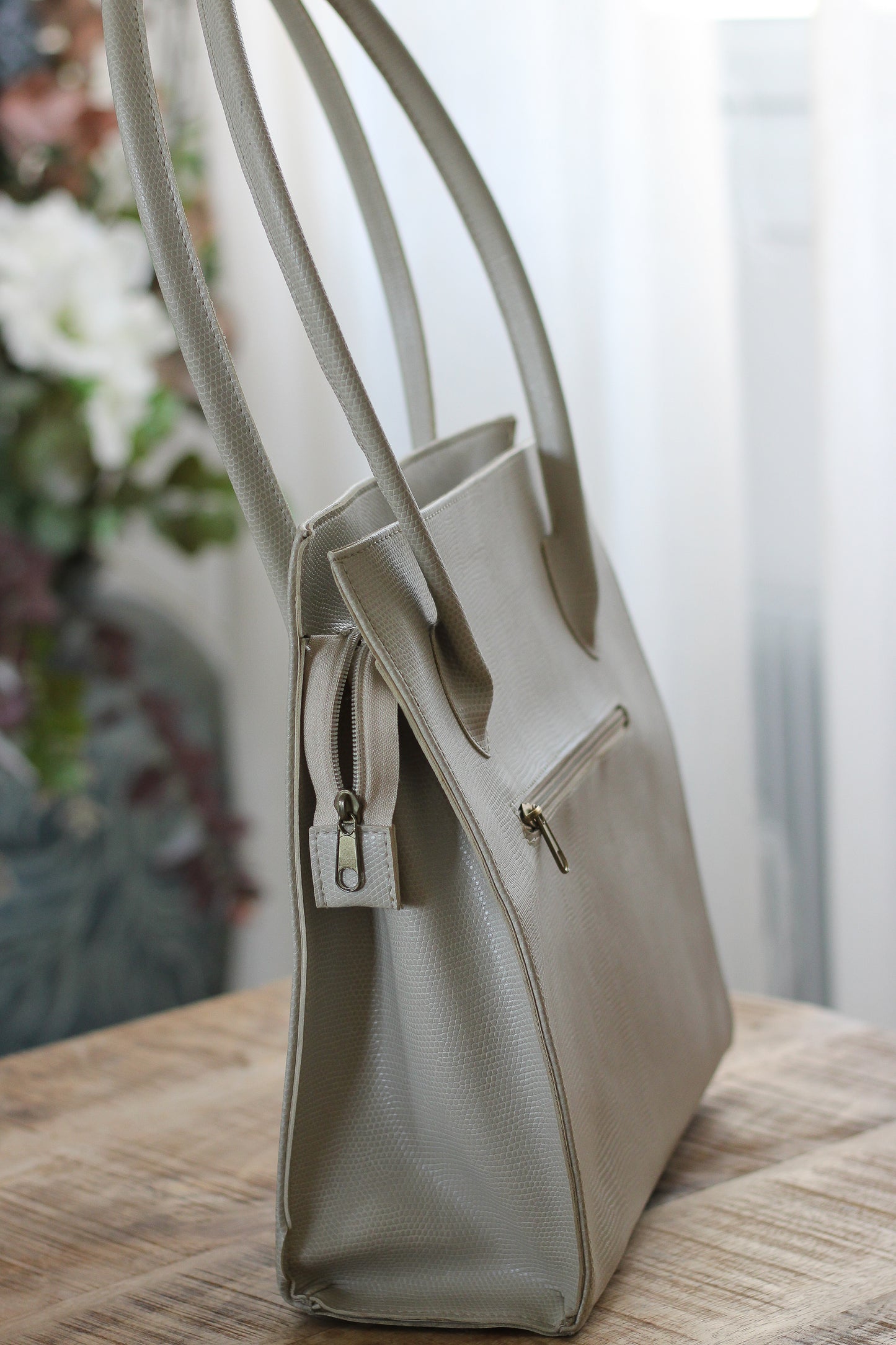 Sac à main vintage signé H