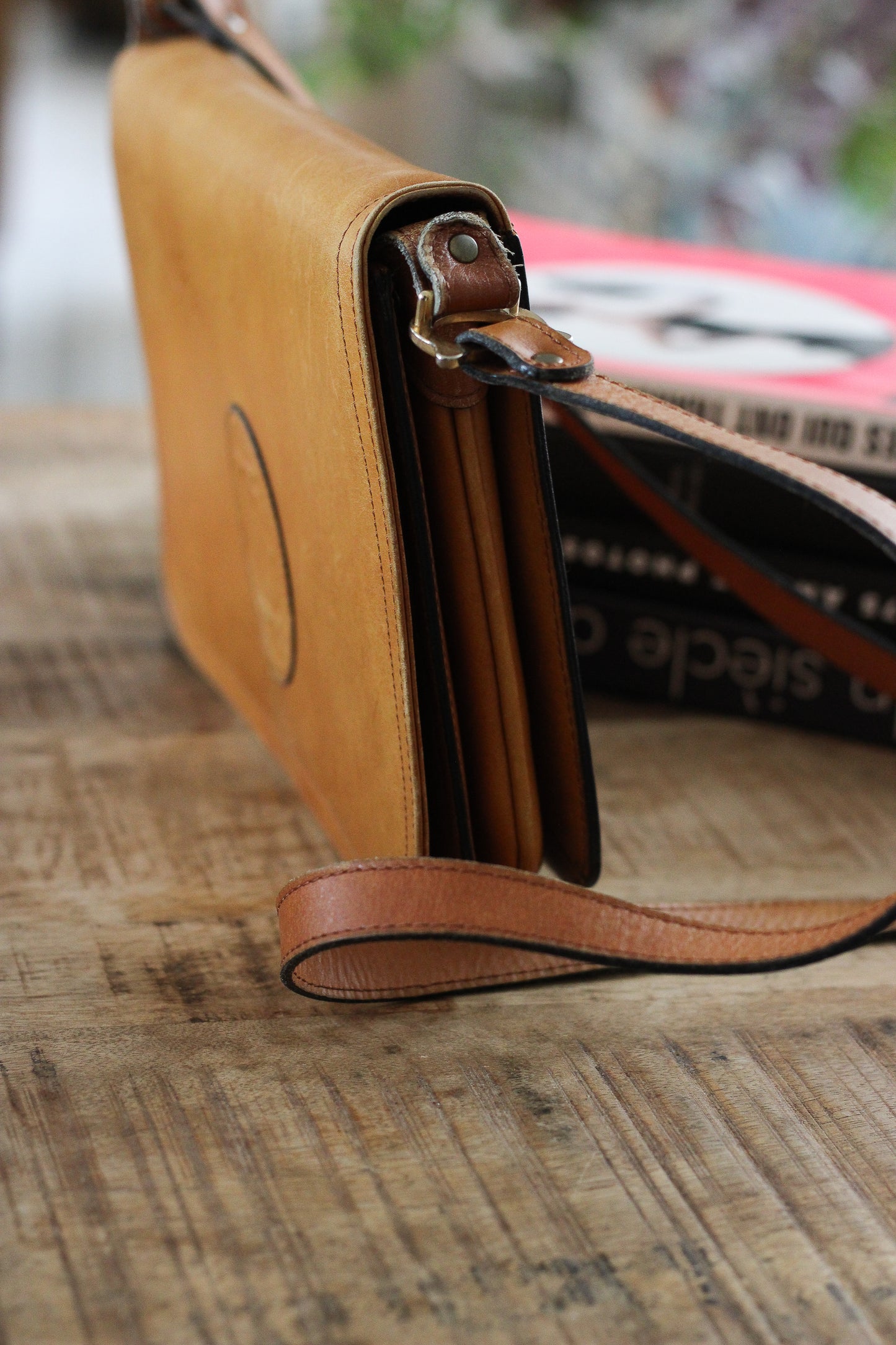 Sac bandoulière en cuir Cartier