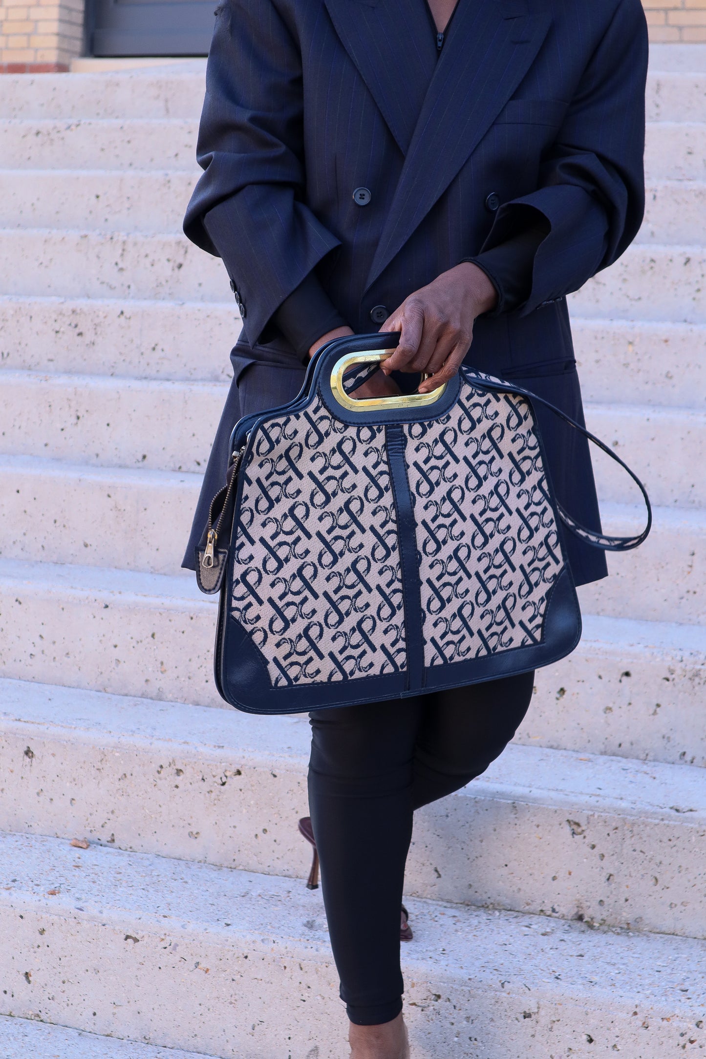 Sac monogrammé Pierre Cardin vintage