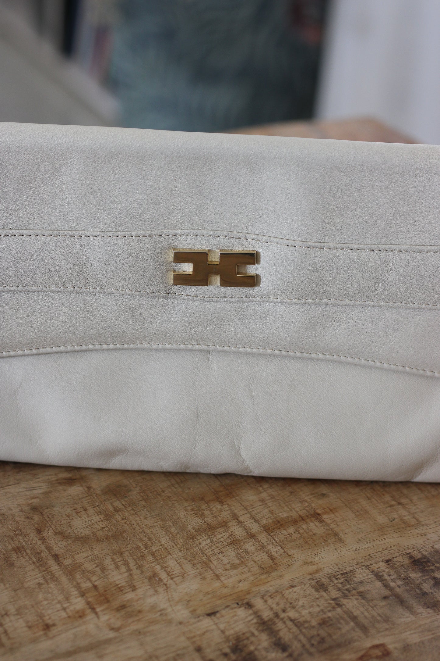 Pochette en cuir crème