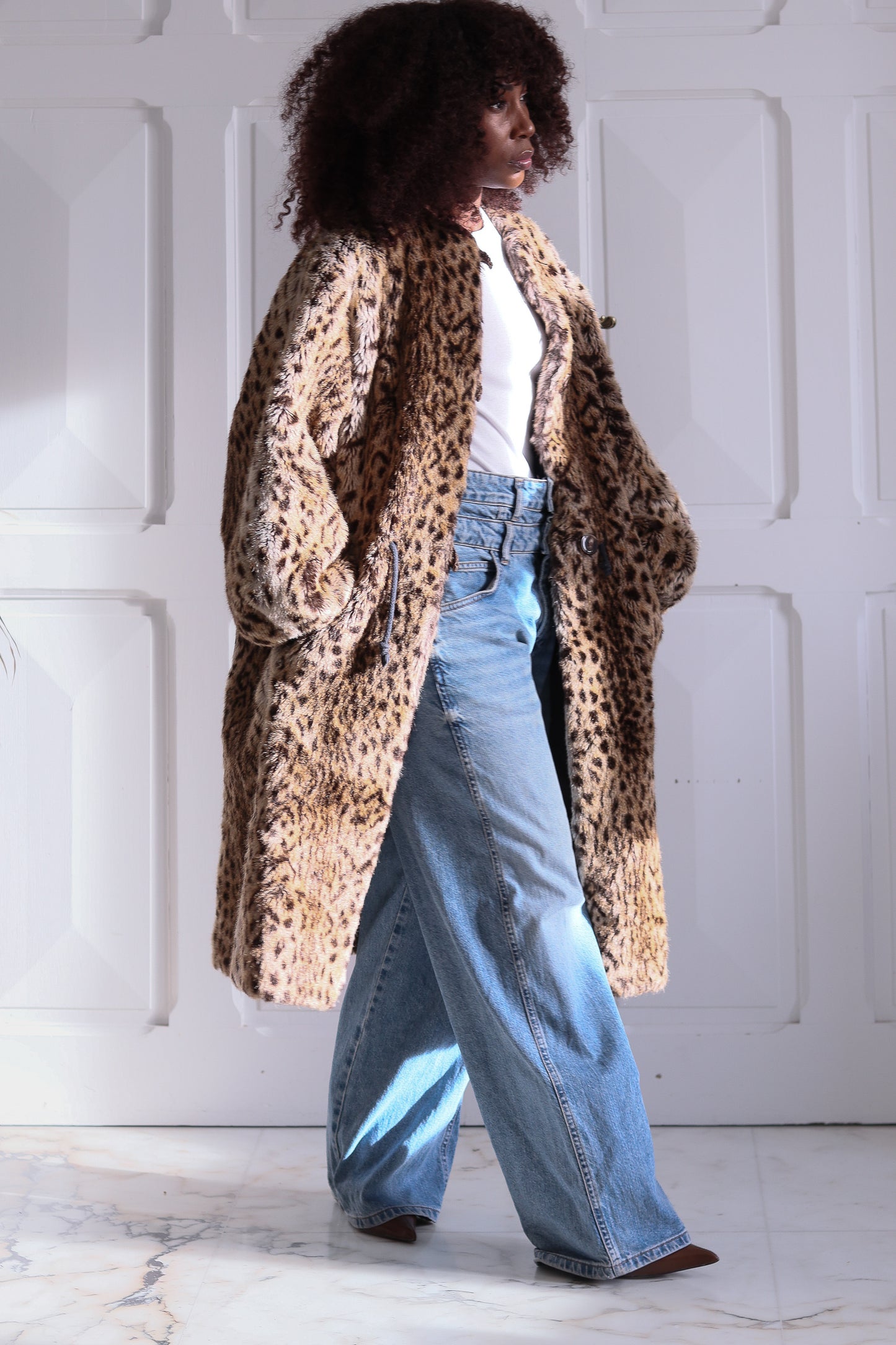 Sylvia Dorante manteau fausse fourrure