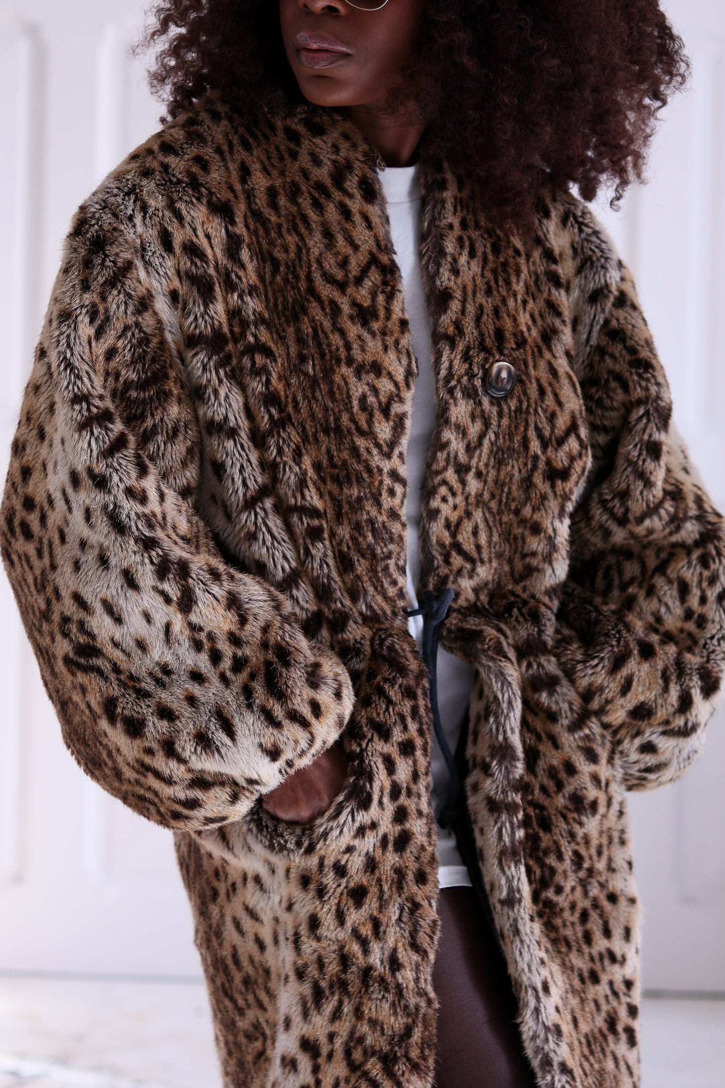 Sylvia Dorante manteau fausse fourrure