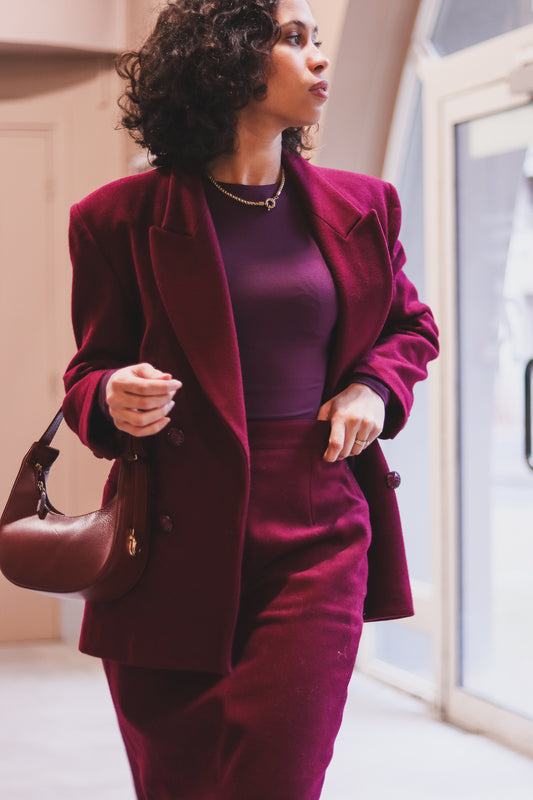 Tailleur jupe en laine rouge aubergine
